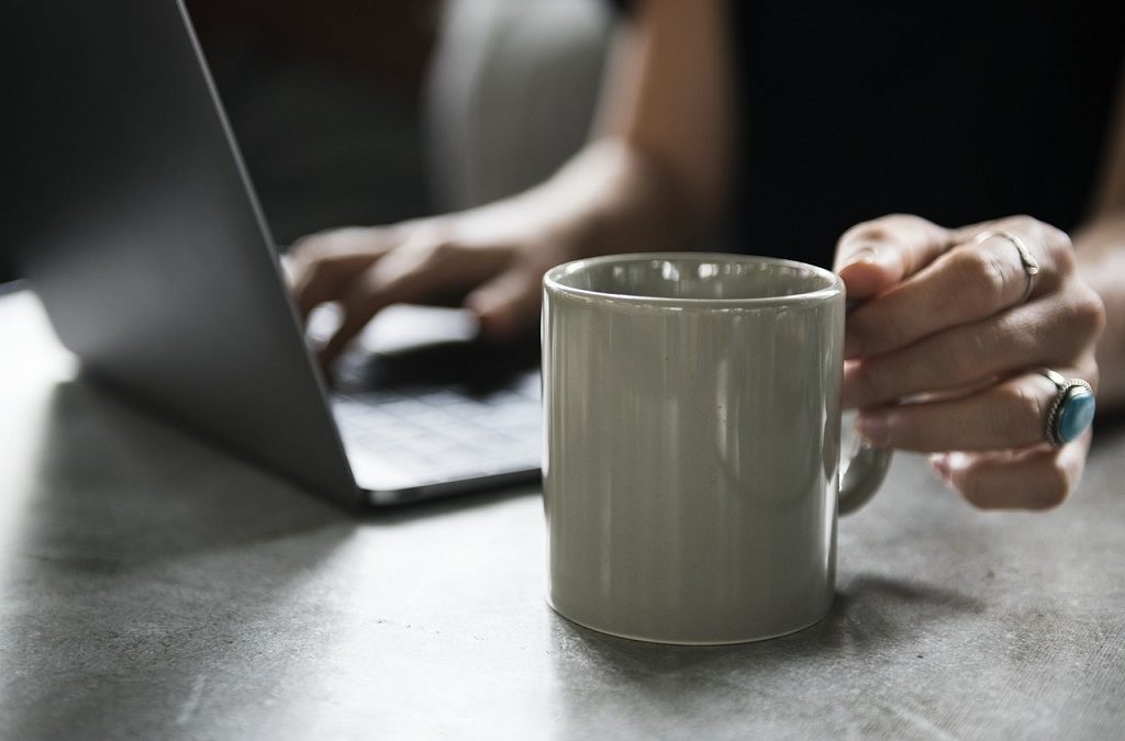5 Ways That Working Online Can Change Your Life
